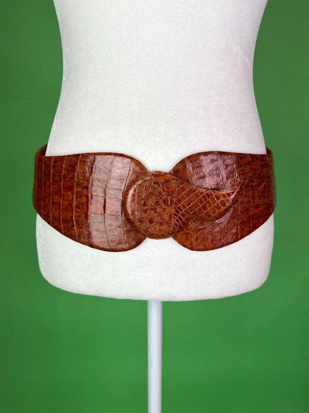 Vintage 80s Brown Crocodile Skin Statement Belt Made in El Salvador 33-34" Waist